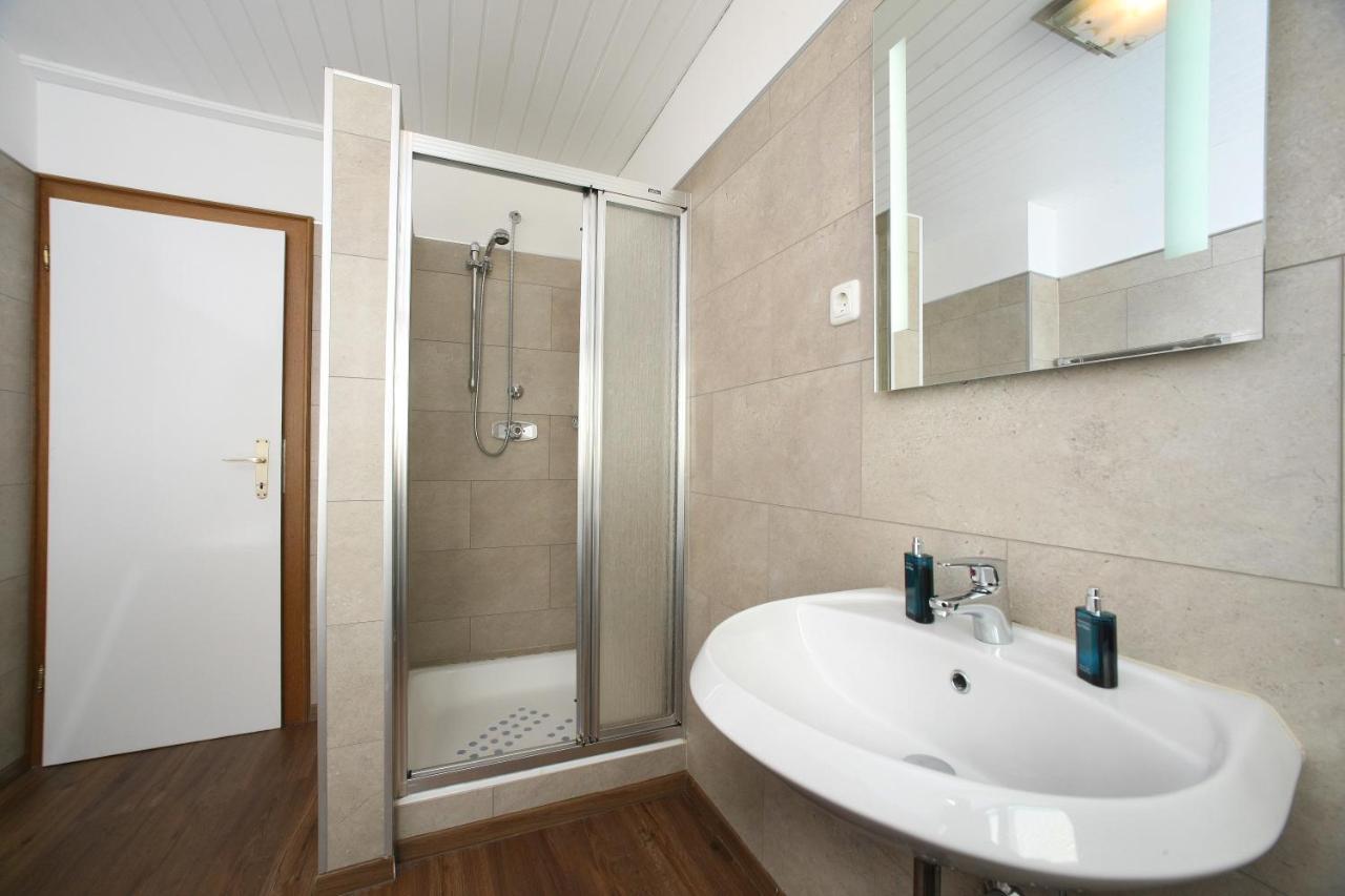 Premium Chalet Andrea Леоганг Экстерьер фото